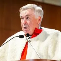 Carlo Ancelotti recibió reconocimiento de la Universidad de Parma y allí, el rector lo confirmó como técnico de Selección Brasil.