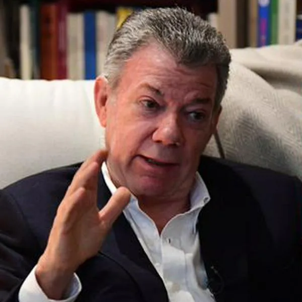 “Los jefes de Estado tienen que ser rigurosos con la veracidad”: Santos a Petro