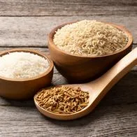 ¿El arroz integral tiene las mismas calorías que el arroz blanco?
