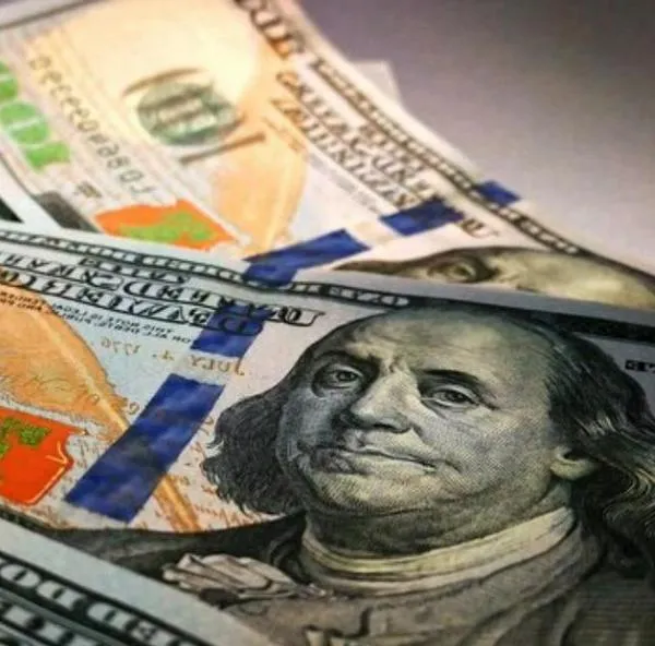Dólar y TRM hoy 12 de octubre bajó a $4.200 por inflación en Estados Unidos