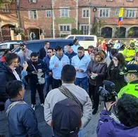 Indígenas emberá asentados en el Parque Nacional advirtieron que si el presidente Gustavo Petro no va a hablar con ellos bloquearan vías de Bogotá.