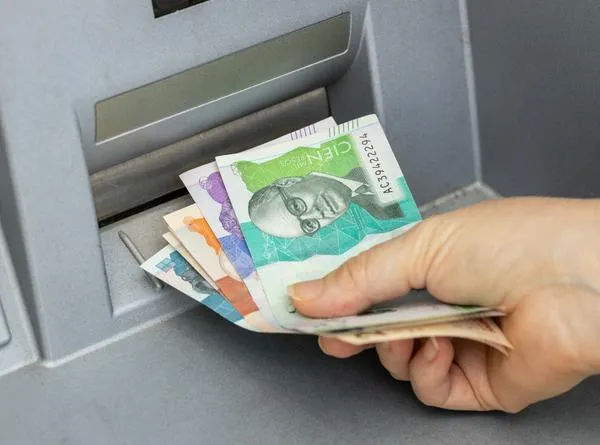 Cuáles son los bancos que permiten realizar retiros en el cajero sin tarjeta: lista de entidades que no exigen el plástico para sacar dinero.
