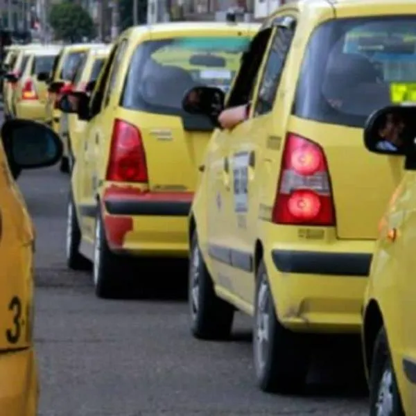 Subió el precio de la tarifa básica del taxi en Cali: Así quedó