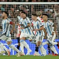 Argentina se pasea en las Eliminatorias: tiene puntaje perfecto tras vencer a Paraguay
