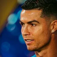Aclaran si Cristiano Ronaldo deberá pagar condena de 99 latigazos por abrazar a mujer
