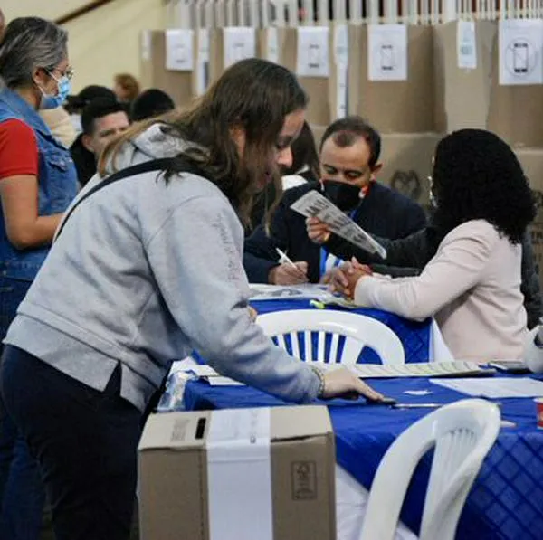 ¿Los colombianos en el exterior pueden votar para las elecciones de alcaldes?