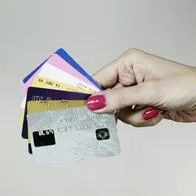 ¿Qué debe de tener en cuenta a la hora de adquirir una tarjeta sin cuota de manejo?