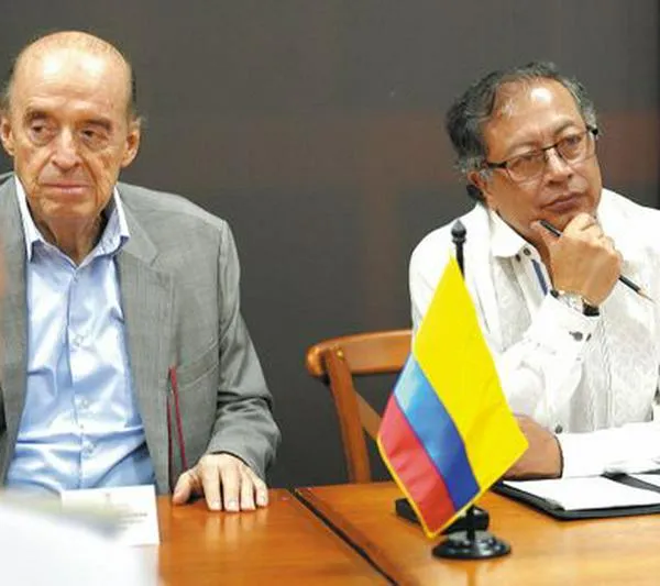 Álvaro Leyva respaldó a Petro y le sugirió al embajador de Israel “pedir excusas e irse”