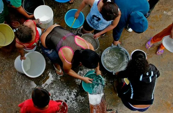 Razón por la que no hay agua en Belén, Medellín; buscan llevar carrotanques