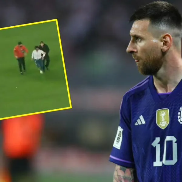 Arquero de Perú le botó celular a hincha, por foto con Messi; dice por qué no se arrepiente