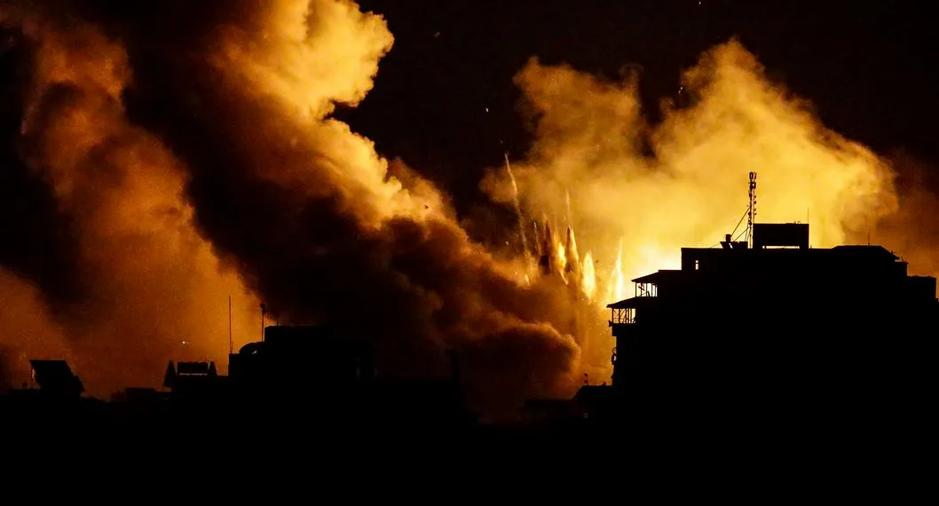 Al menos 40 muertos por bombardeos israelíes en centro de Gaza, entre ellos sobre mezquita
