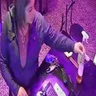 Peligrosa mujer roba a hombres en Bogotá: es alias la ‘despechada’ y se conoció que varios delincuentes la respaldan en sus atracos con escopolamina.