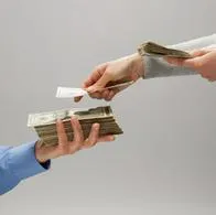 El “gota a gota” llega a Uruguay de la mano de la mafia colombiana.