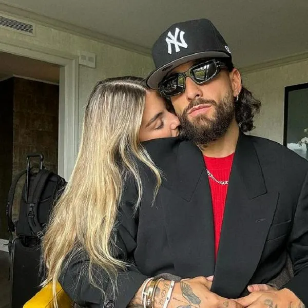 Maluma y su novia, en nota sobre qué hace la mamá de su hija