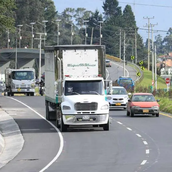 Conductores, gremios, empresarios y más se ilusionan con la venta de carros nuevos en Colombia y lo que pasaría con su precio.