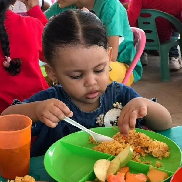 Banco de alimentos de Valledupar está llegando a los barrios más vulnerables para dar desayunos saludables a cientos de niños necesitados.