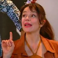 Foto de Flora Martínez, en nota de que ella habló de quién es su esposo y de prejuicios de ambos al conocerse.