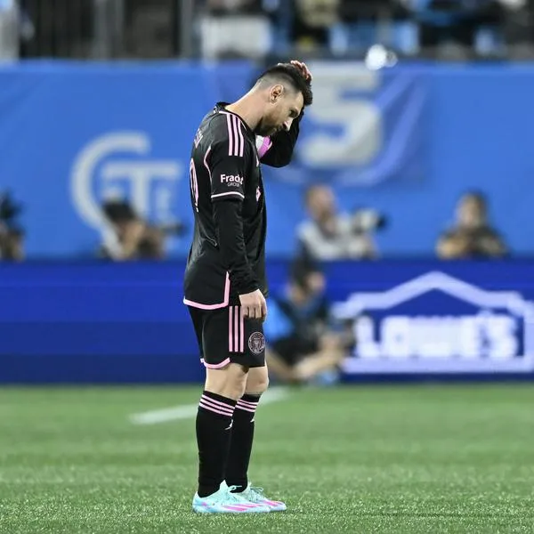 Lionel Messi, eliminado en la MLS, durará varios meses sin jugar con su club.