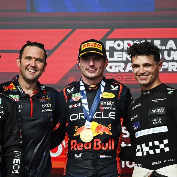 Max Verstappen venció a Hamilton para llevarse su victoria número 50 en la Fórmula 1 