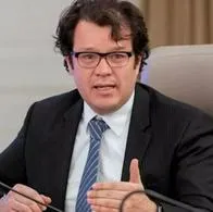 Víctor Muñoz exsecretario de la Presidencia en el gobierno de Iván Duque le contestó dijo que Juan Daniel Oviedo miente sobre el manejo de la pandemia.