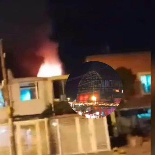 Video: Incendio en el Mulato Cabaret dejó una persona lesionada