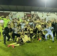 Águilas Doradas a dos partidos para ser el primer equipo en ser invicto en el todos contra todos de los torneos cortos en Colombia.