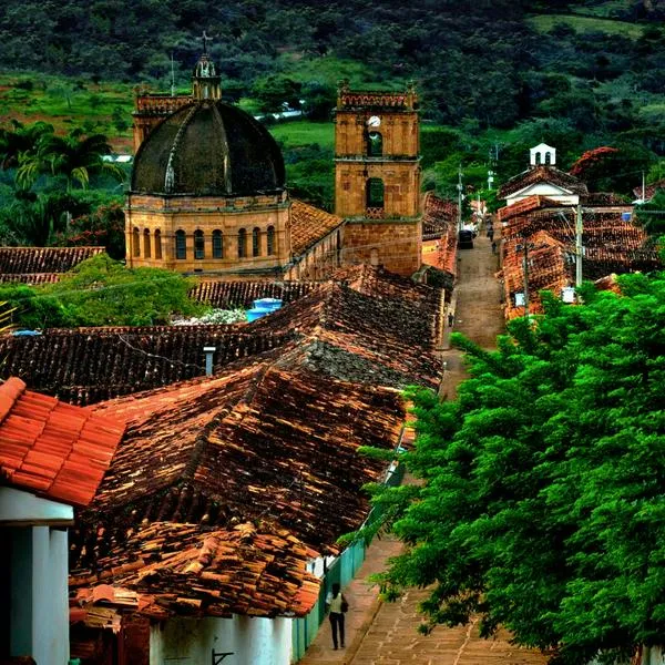 Cuáles son los pueblos más bonitos de Colombia, según ChatGPT; la inteligencia artificial enumera los 5 municipios que más destacan por su belleza y cultura.