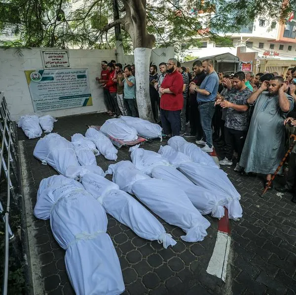 Forenses en Israel deben identificar cuerpos de víctimas que llegan por partes