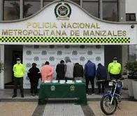 Banda dedicada a la venta de bazuco y coca en Manizales, fue desarticulada. Eran 7 integrantes, cada uno con un rol.