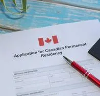 Así podría conseguir la residencia permanente en Canadá como turista