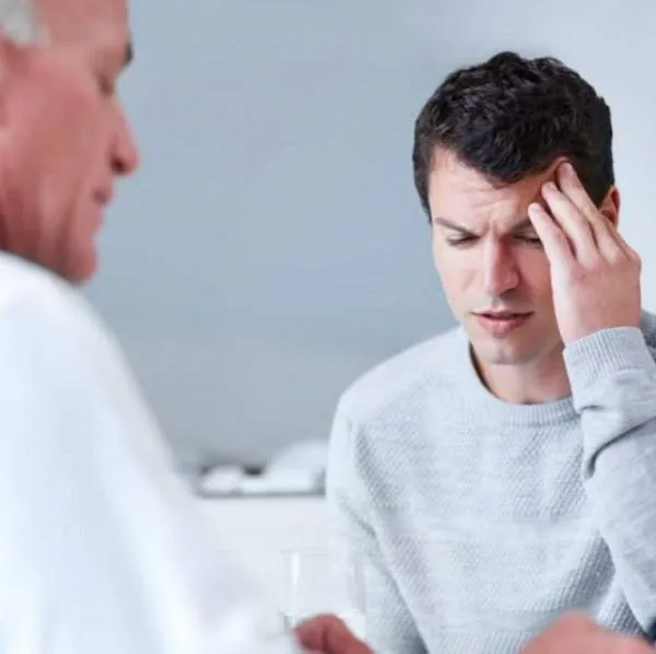 El derrame cerebral puede evitarse si se le presta atención a las señales. Dolor de cabeza, entumecimiento en la cara y presión alta son algunas.