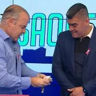 Periodista argentino le restregó plata a Eduardo Luis en vivo y lo dejó mudo: “Supérense”