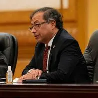 Gustavo Petro dice a Barbosa que pagos a denuncias por compra de votos siguen