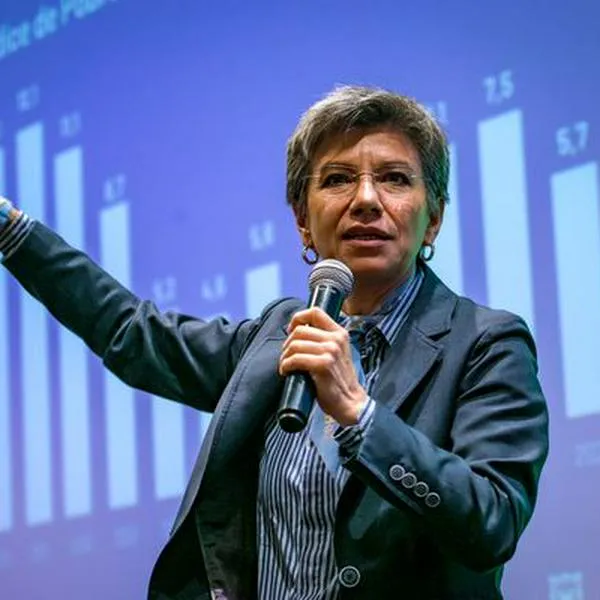 Claudia López, alcaldesa de Bogotá, tuvo una desaprobación del 58 % para octubre, según la última encuesta de Invamer a cinco días de las elecciones. 
