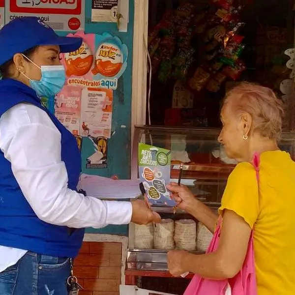 La Dian explicó sobre lo que ocurrirá con los impuestos saludables, de la reforma tributaria, y el cobro de estos en las tiendas de barrio de Colombia.