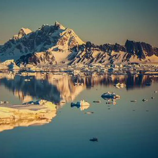 Científicos descubren un paisaje de ríos congelado bajo el hielo de la Antártida