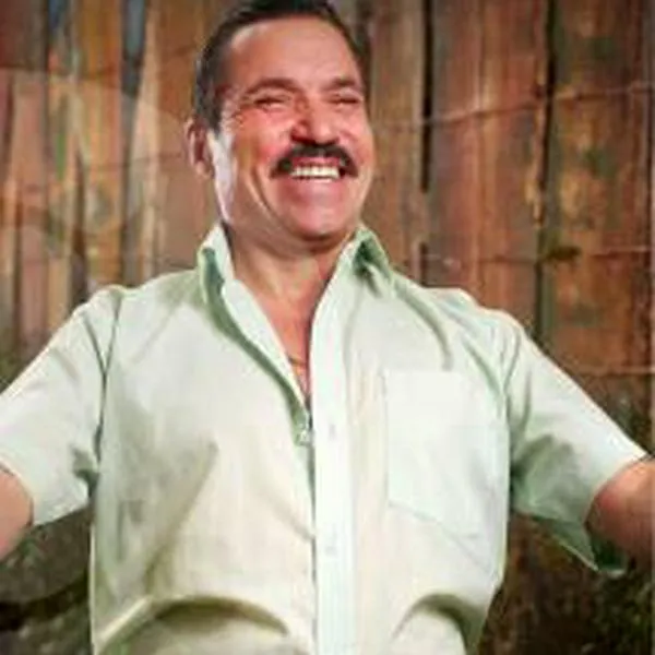 Rigo presentó a su tío en la vida real, personaje que interpreta Ramiro Meneses en la serie 