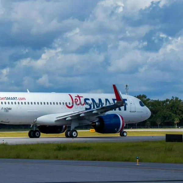 La nueva aerolínea en Colombia, JetSmart, anunció nuevos destinos internacionales. Desde Bogotá, podrá llegar a Chile o Argentina.