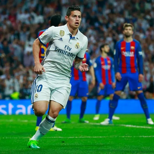 James Rodríguez, el único colombiano que le ha marcado al Barcelona con Real Madrid.