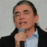 Gustavo Bolívar, del Pacto Histórico, explicó por qué no asistió al debate de candidatos a la Alcaldía de Bogotá en Noticias Caracol.
