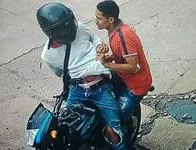 En Valledupar, sicario abandonó a su amigo moribundo, lo tiró de la moto