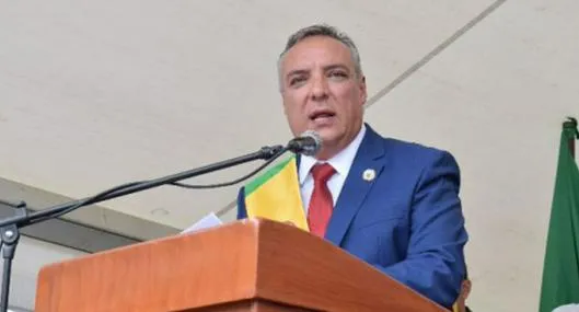 Suspenden a gobernador del Quindío por presunta participación en política 