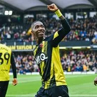 Yaser Asprilla marcó un gol en el empate del Watford ante el Millwall