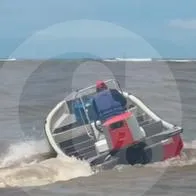 Cuatro personas en Chocó mueren tras naufragio de lancha con material electoral