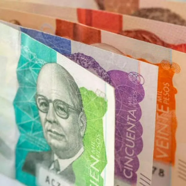 Peso colombiano se fortaleció luego de derrota de Gustavo Petro en elecciones