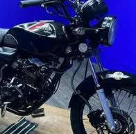 Estas son las dos motos más vendidas en Colombia y que cuestan menos de $ 6 millones; son la AKT NKD 125 y Bajaj CT100.