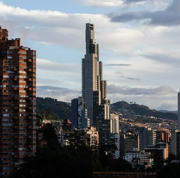 El edificio BD Bacatá, de Bogotá y que es el más alto de Colombia, sufrió un nuevo cambio: perdió pieza importante para su liquidación.