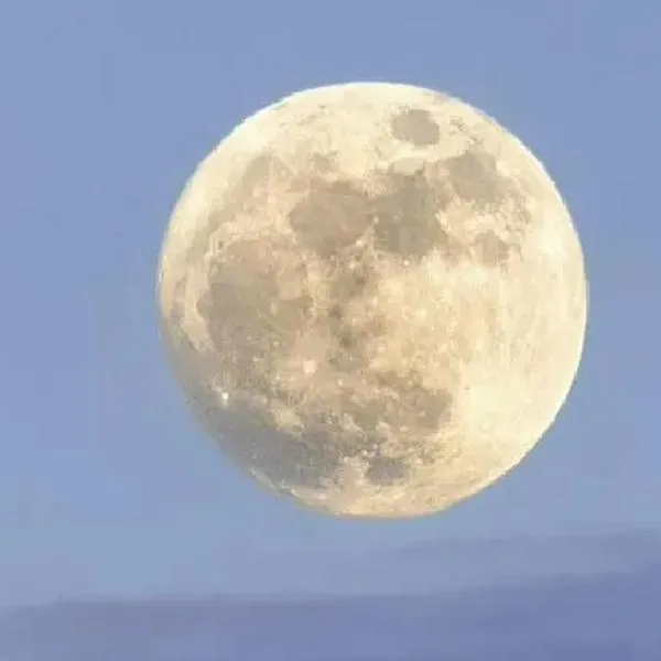 Famoso ilusionista dice que hará desaparecer la Luna; le puso fecha al acontecimiento.