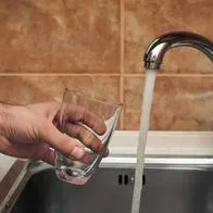 Cortes de agua hoy en Cali: varios barrios se quedarán sin servicio por reparaciones en el sistema de eléctrico y de acueducto en la ciudad.