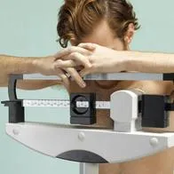La leptina es la hormona que según expertos ayudan a bajar de peso sin dejar de comer. Además, también ayuda a controlar la cantidad de energía.